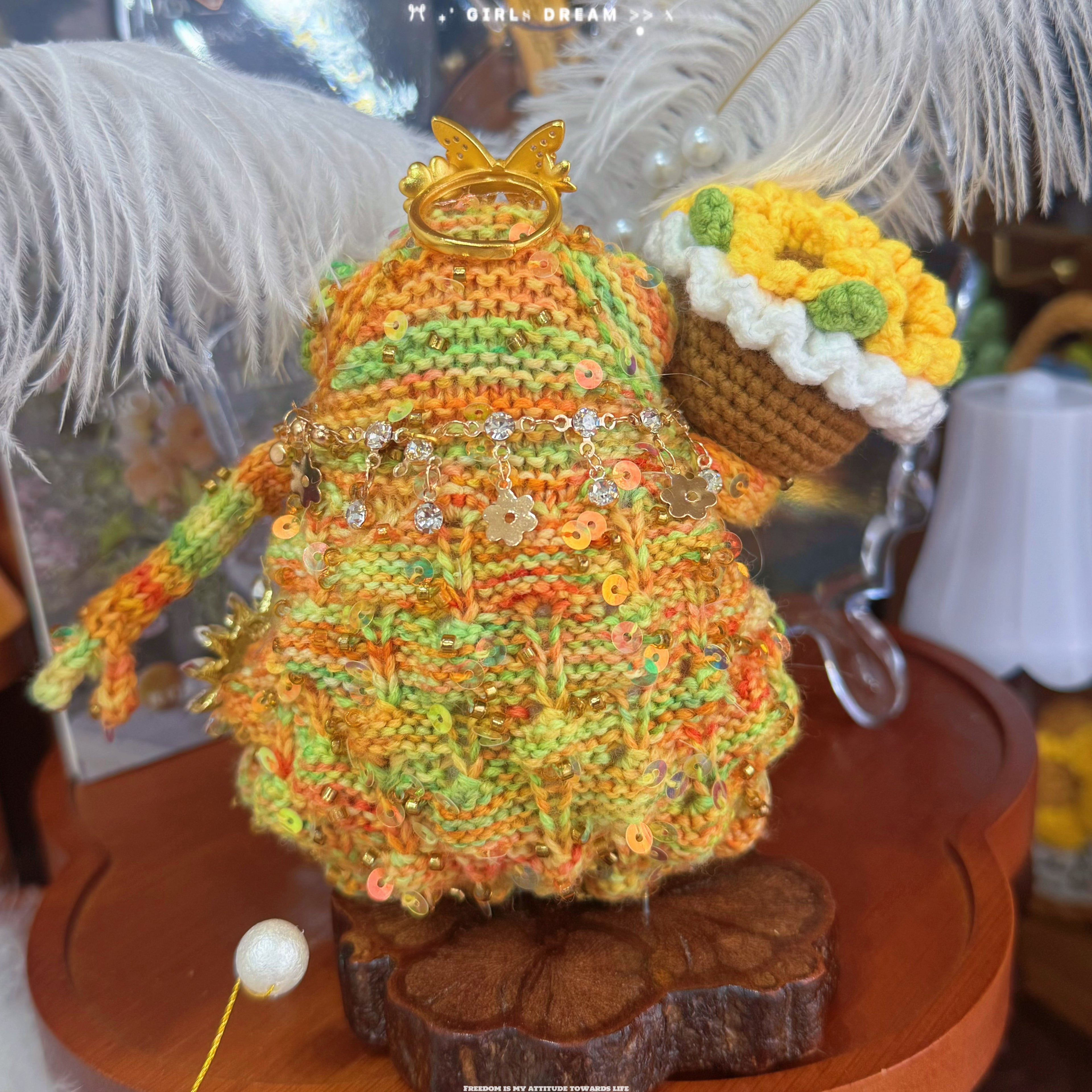 Sunflower Toad – Hand-Crocheted Garden Fairy Figurine with Butterfly Crown, Pearl Necklace, Yellow Sunflower &amp; Charm Pendants | The Third Space