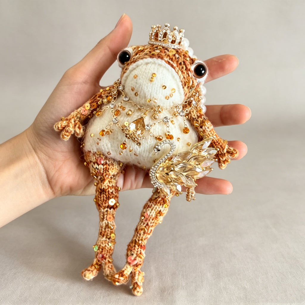 The Enchanted Toad Court – 7 Fairy-Tale Colorways, Hand-Knitted Royal Figurines | The Third Space
