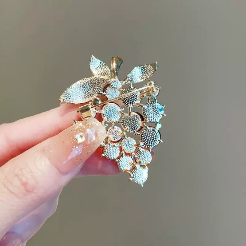 The Toad Who Inherited a Jewel Box – Choose Your Crowned Knitted Treasure