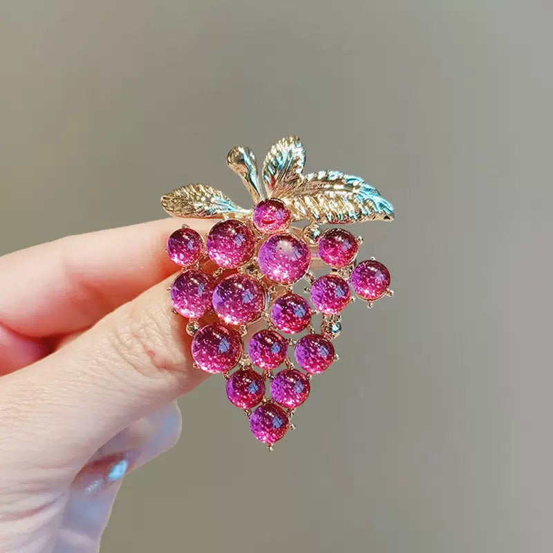 The Toad Who Inherited a Jewel Box – Choose Your Crowned Knitted Treasure